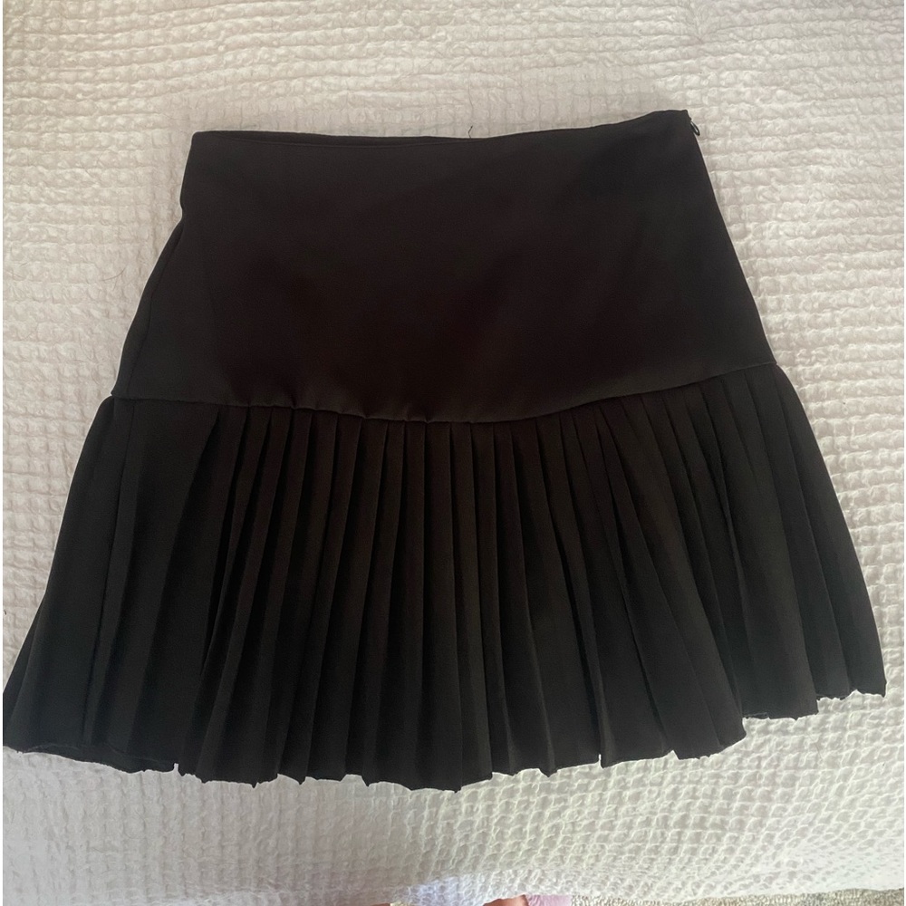 ASOS Black Mini Skirt. Size small